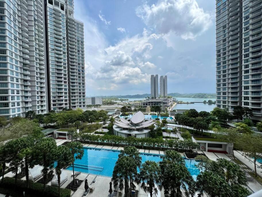 Teega Suites Puteri Harbour Iskandar Puteri #Poolview Seaview Nusajaya  Zewnętrze zdjęcie